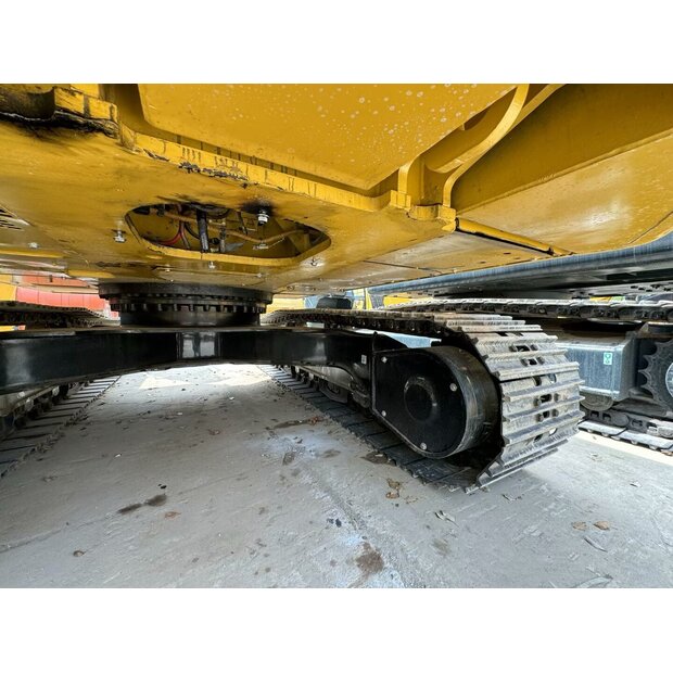 2024 Caterpillar 323GC-45009694