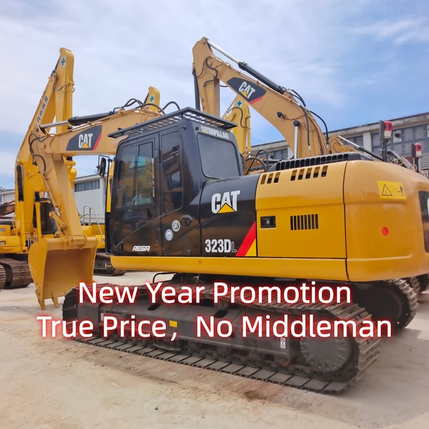 2024 كاتربيلر 323D-45009735