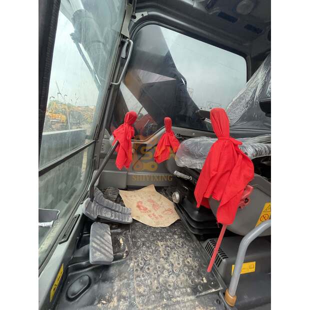 2022 Volvo EC240B-45009864