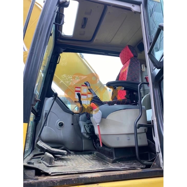 2022 Komatsu PC210 -8N1-45009885