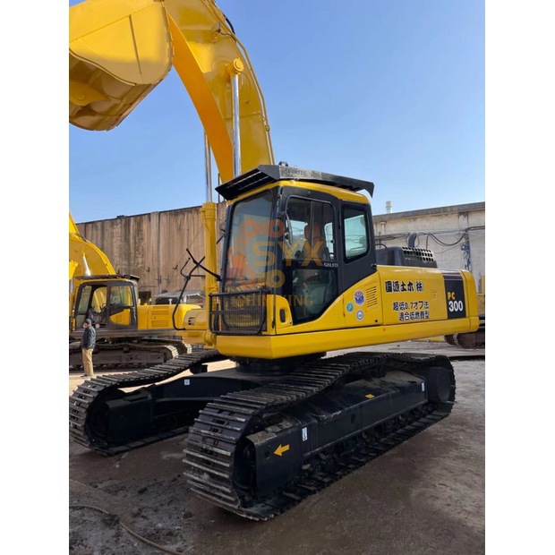 2023 Komatsu PC300-45009907