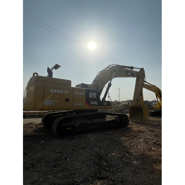 2023 كاتربيلر 349D2L-45010017