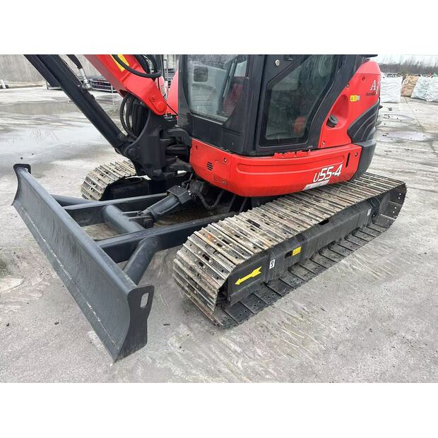 2024 KUBOTA U55-45010227