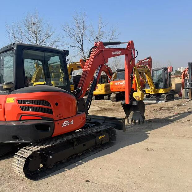 2023 كوبوتا U55-4-45010230