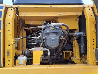 2018-komatsu-hb-365-lc-3-45010492