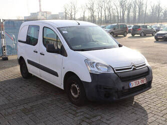 2017-citroen-berlingo-1406589-45011021