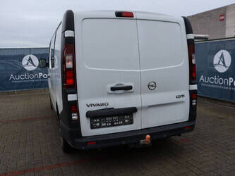 2016-opel-vivaro-cdti-45011104