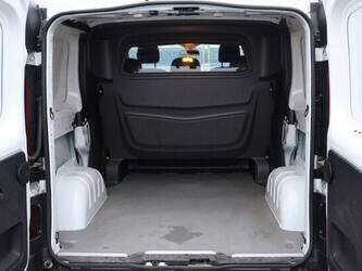 2016-opel-vivaro-cdti-45011109