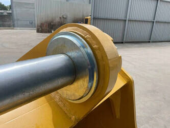 2026-caterpillar-350-tb-45011913