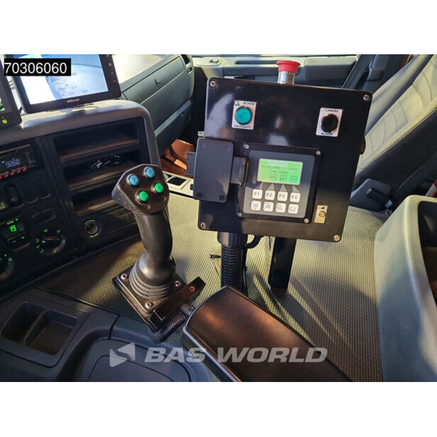 2015 Scania AROCS 3240-45012604