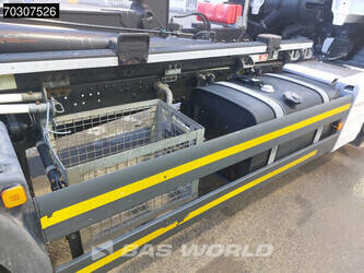 2018-man-tgx-28-460-1406717-45012704