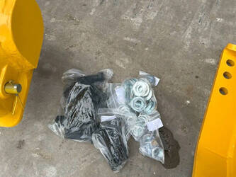 2025-komatsu-d37-1406723-45012802