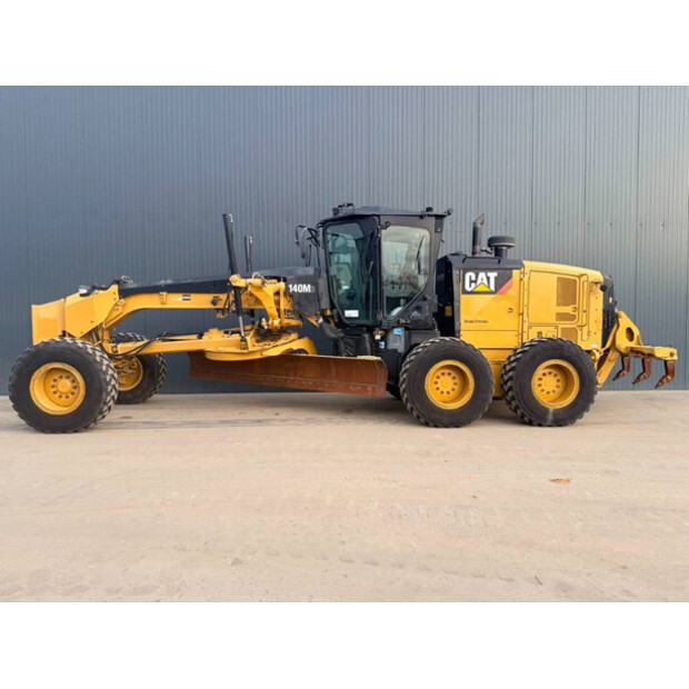 2017 Caterpillar 140M3-45013324