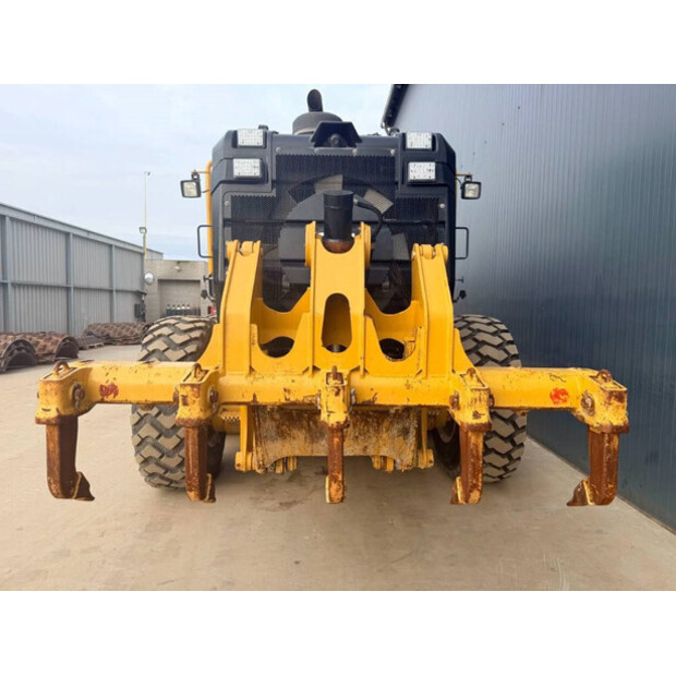 2017 Caterpillar 140M3-45013328