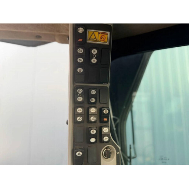 2017 Caterpillar 140M3-45013352