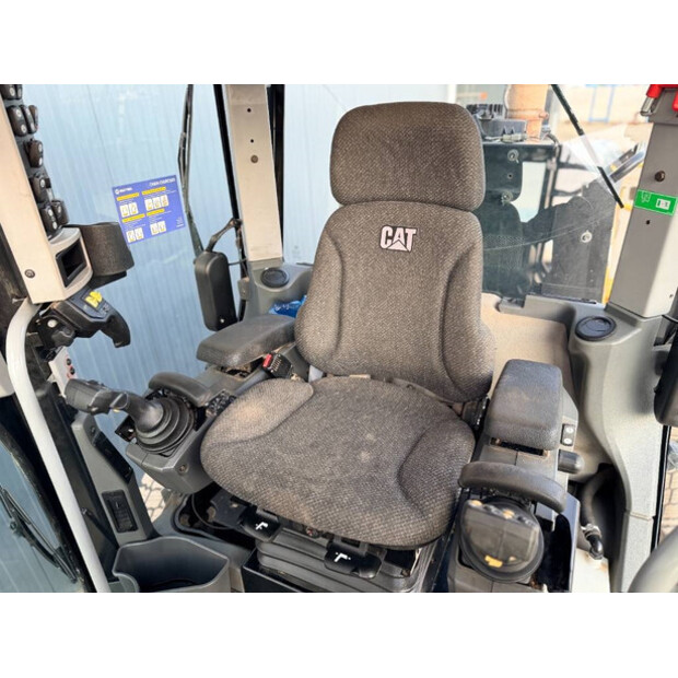 2017 كاتربيلر 140M3-45013375