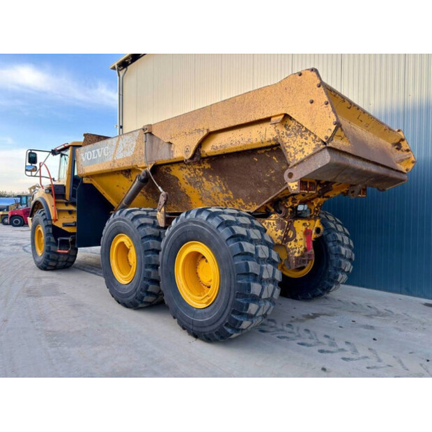 2015 فولفو A25G-45013402