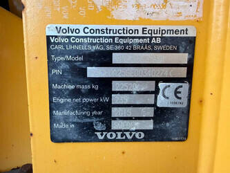 2015-volvo-a25g-1406754-45013407