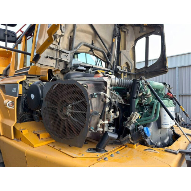 2015 فولفو A25G-45013426