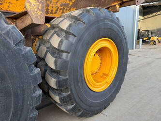 2015-volvo-a25g-1406754-45013436