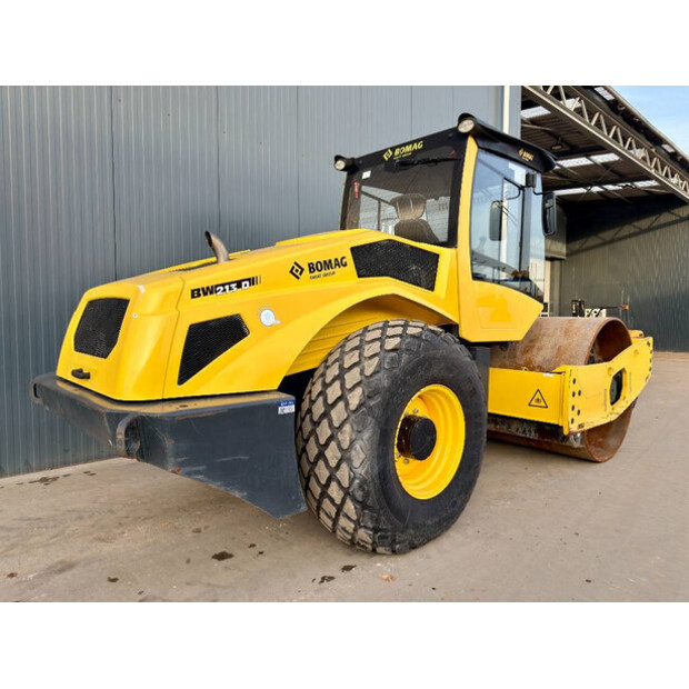 2017 BOMAG BW213D-5-45013496