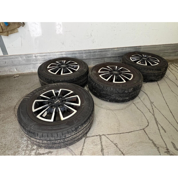 2020 Iveco DAILY 35-160-45013702