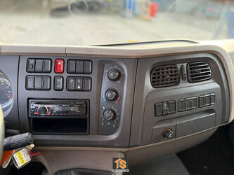 2014-daf-lf-180-fa-1406772-45013809