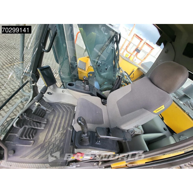 2016 فولفو EC250EL-45013943