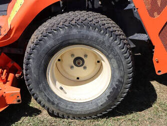 2013-kubota-others-1406778-45014094