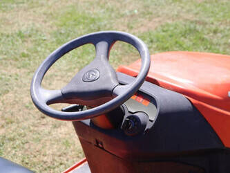 2013-kubota-others-1406778-45014105