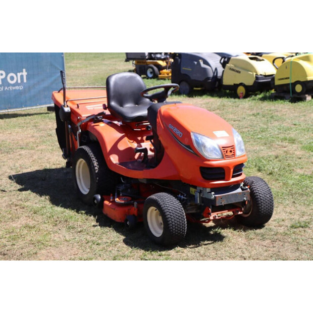 2009 كوبوتا GR2120-45014164