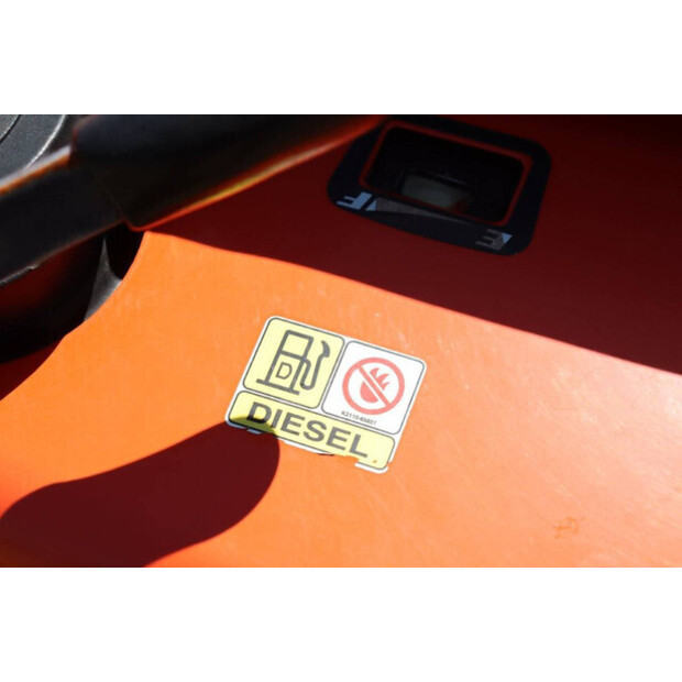 2009 كوبوتا GR2120-45014178