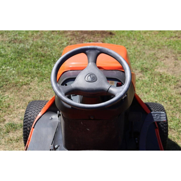 2009 كوبوتا GR2120-45014179