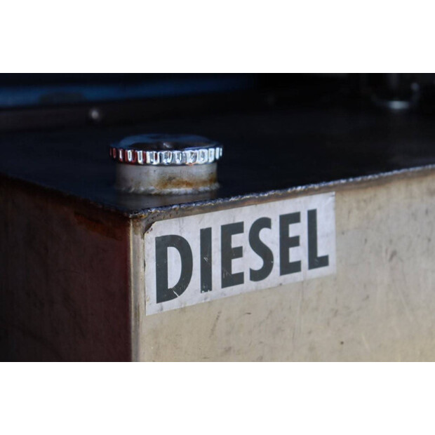 2010 HOKA B1 VAR F-45014357