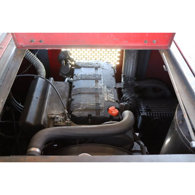 2010 HOKA B1 VAR F-45014367