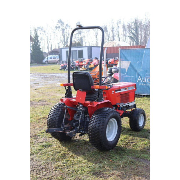 1997 شيبورا S320-45014448