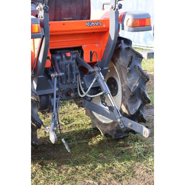 KUBOTA Grandel GL200-45014504