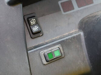 2004-john-deere-gator-hpx-45014563