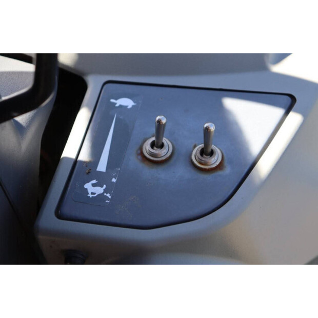 2016 لسكي TG6370-45014891