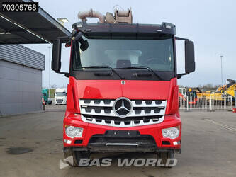 2022-mercedes-benz-arocs-3240-1406714-45015036