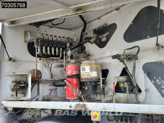 2022-mercedes-benz-arocs-3240-1406714-45015048