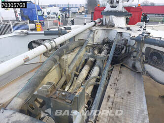 2022-mercedes-benz-arocs-3240-1406714-45015051