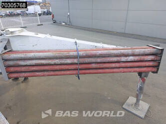 2022-mercedes-benz-arocs-3240-1406714-45015053