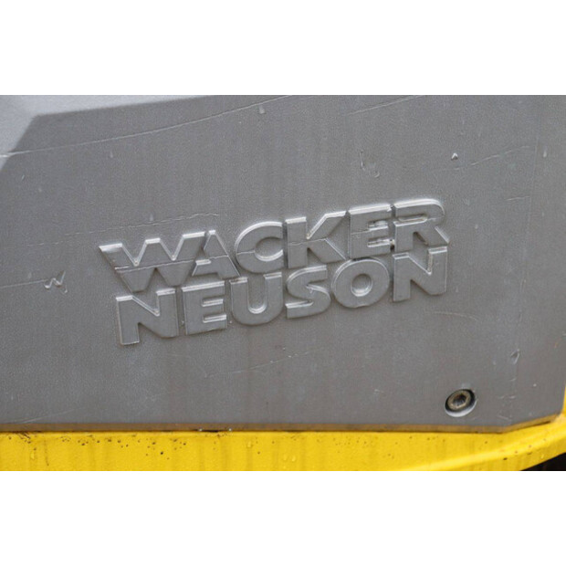 2010 Neuson DPU6555-45015223