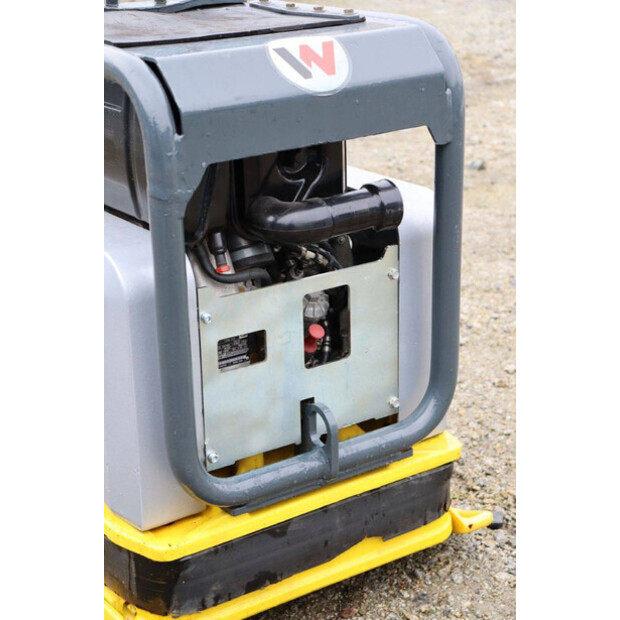 2010 Neuson DPU6555-45015227