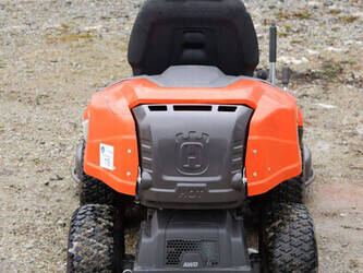 2018-husqvarna-r216awd-45015318