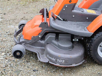 2018-husqvarna-r216awd-45015324