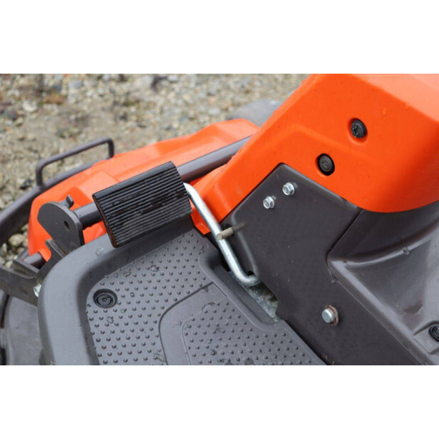 2018 Husqvarna R216AWD-45015343