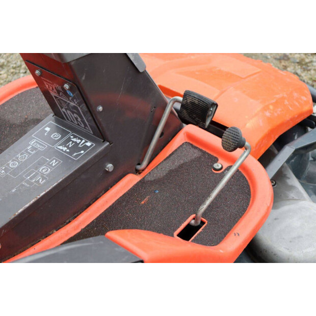 2020 Husqvarna R420-45015928