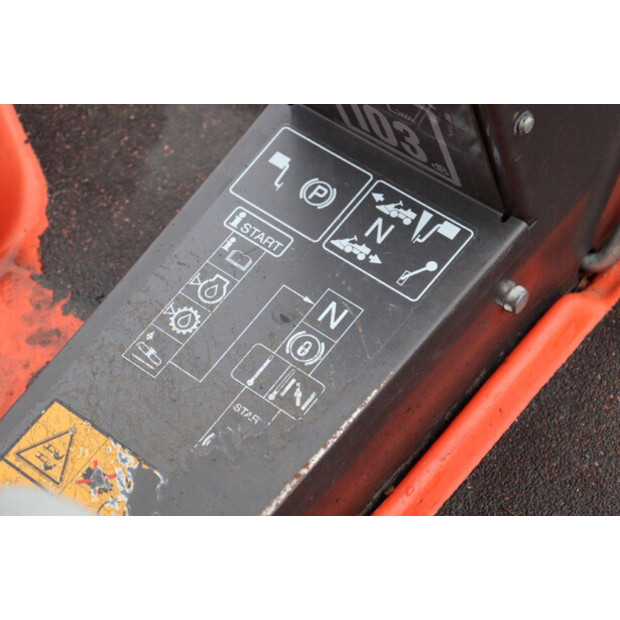 2020 Husqvarna R420-45015930